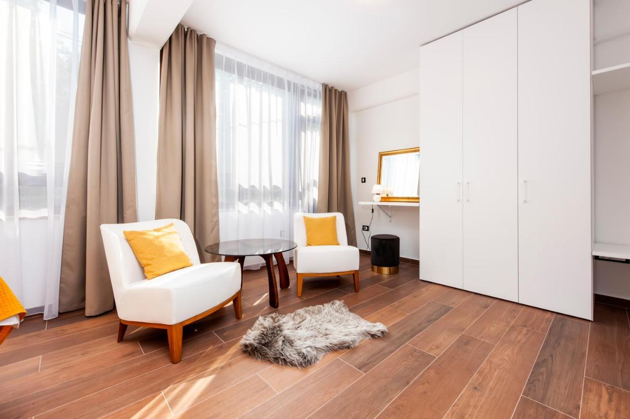 Apartments Sanja-New Renovated Ровинь Экстерьер фото